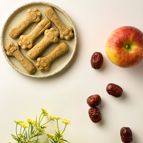 Organic Apple & Red Date Steamed Cake