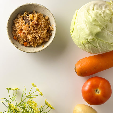 Organic Borscht-Style Beef Steamed Rice